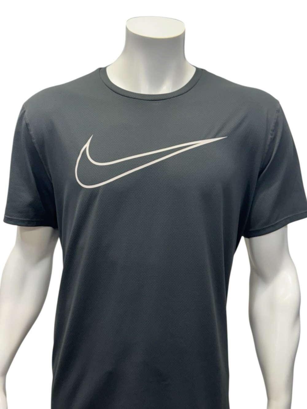 Nike Dri-Fit Running Workout Athletic Gray White Vented Reflective Shirt Size XL